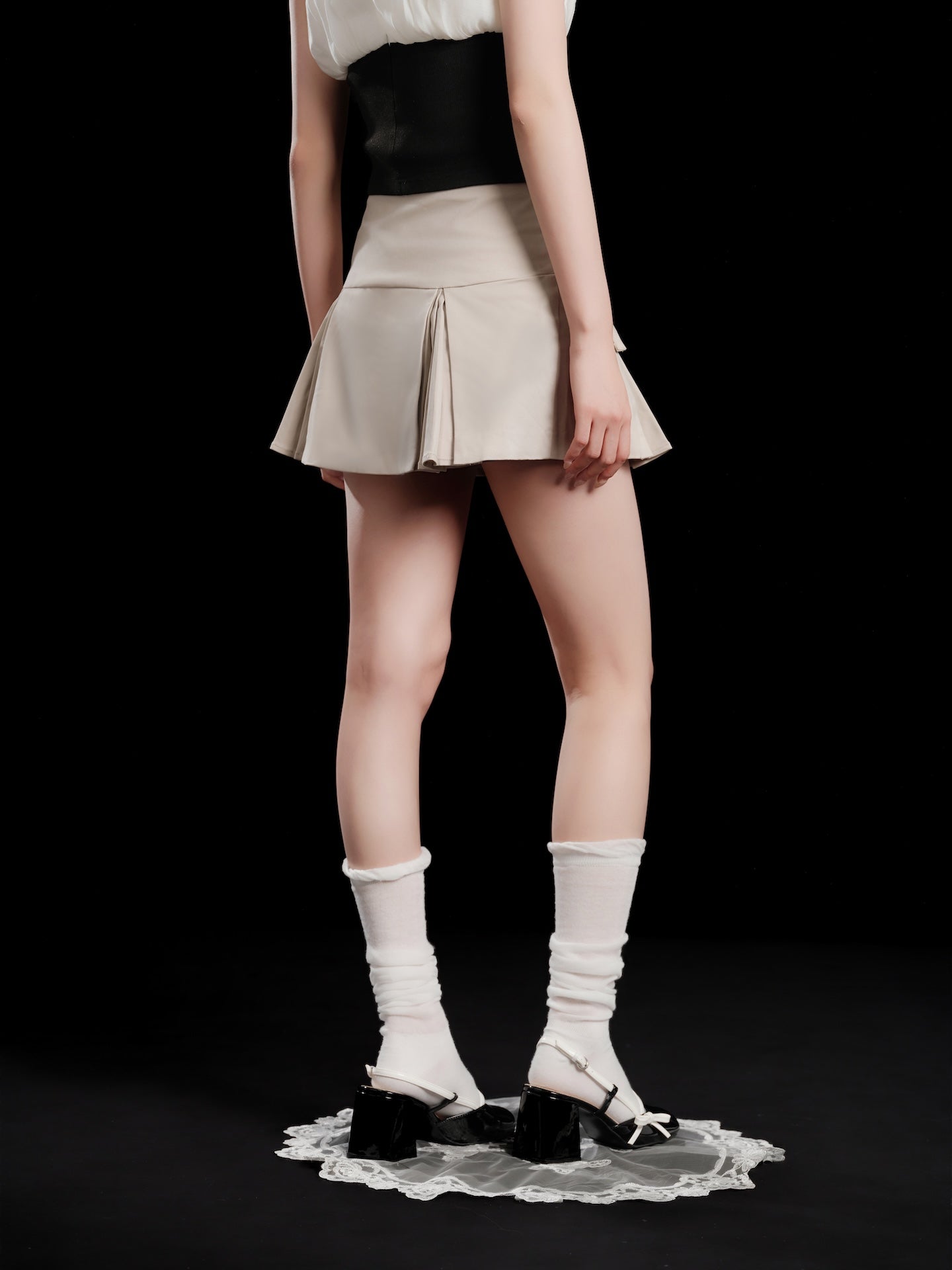 Soft Sheer Ribbon Docking Tops